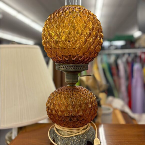 MCM Vintage 3-way Quilted Hurricane Double Ball Lamp - Picture 1 of 7